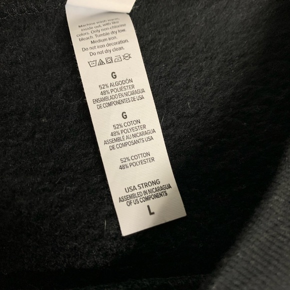 Reylo Trash Cropped Sweatshirt - Picture 2 of 5